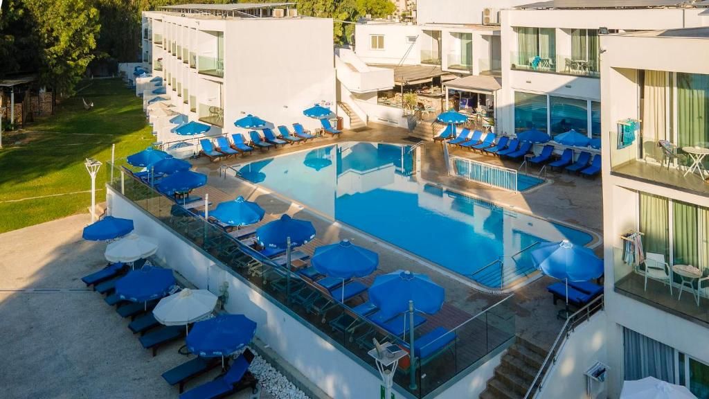 Park Beach Hotel фото 47