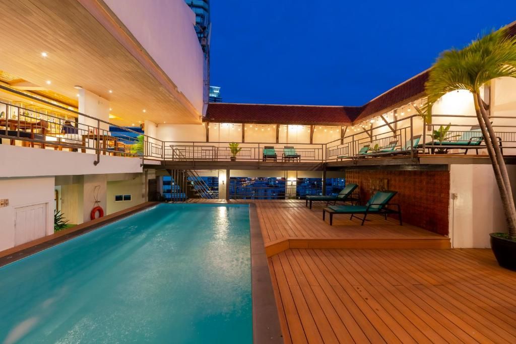 Pinnacle Lumpinee Park Hotel & Spa фото 34