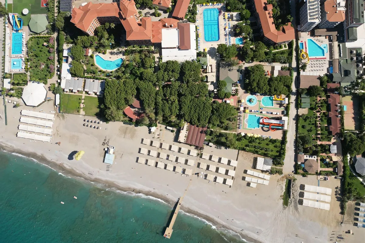 Club Turtas Beach Hotel фото 2
