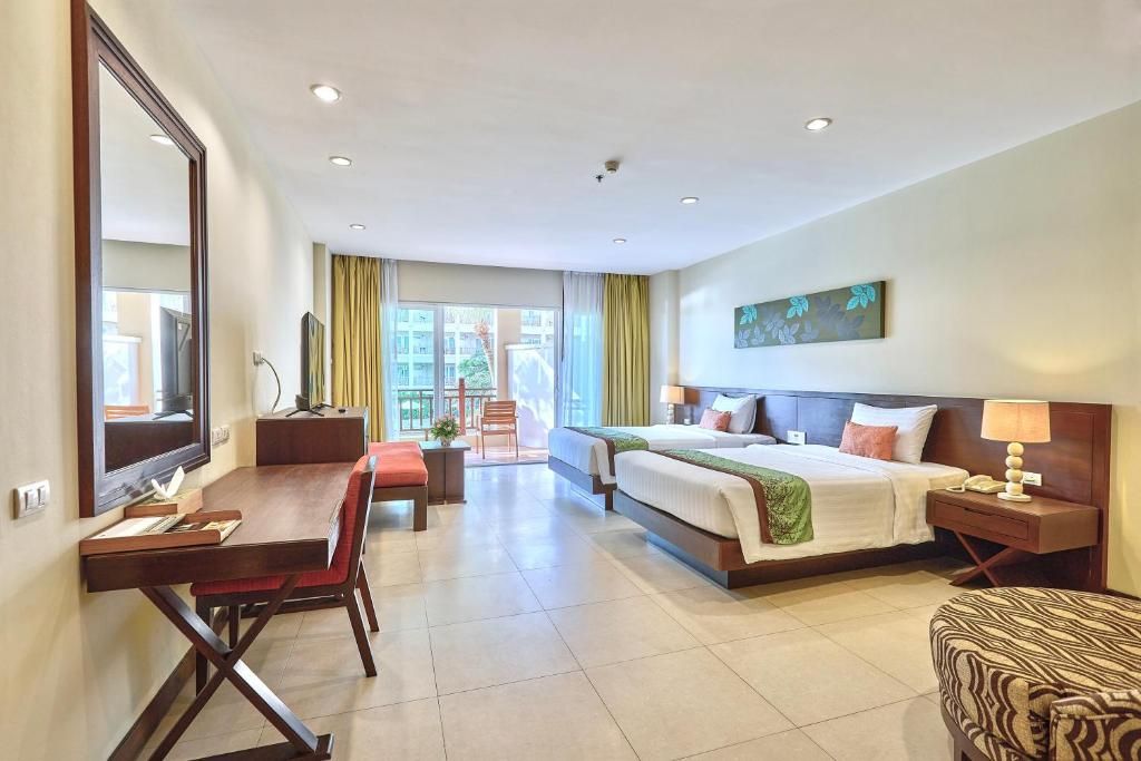 The Heritage Pattaya Beach Resort фото 38