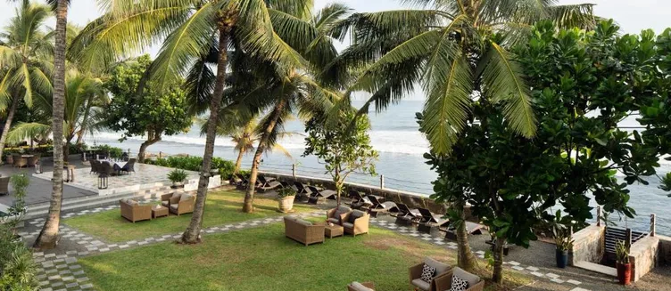 Фото отеля Owl and the Pussycat Hotel & Restaurant