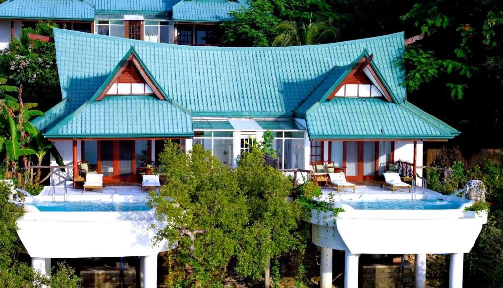 Badian Island Wellness Resort фото 74