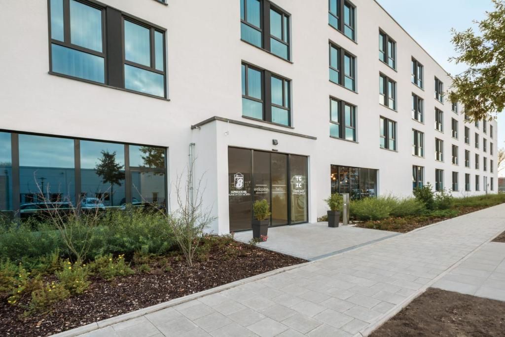 Super 8 by Wyndham Munich City North фото 13