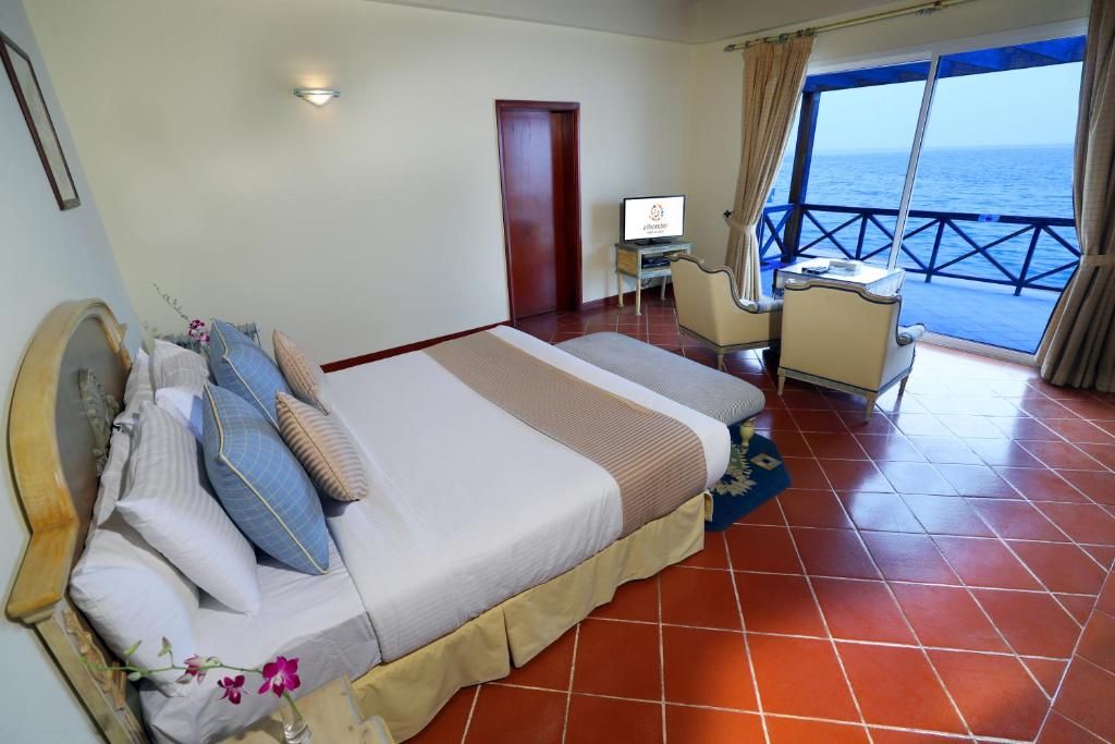 Al Bander Hotel & Resort фото 79
