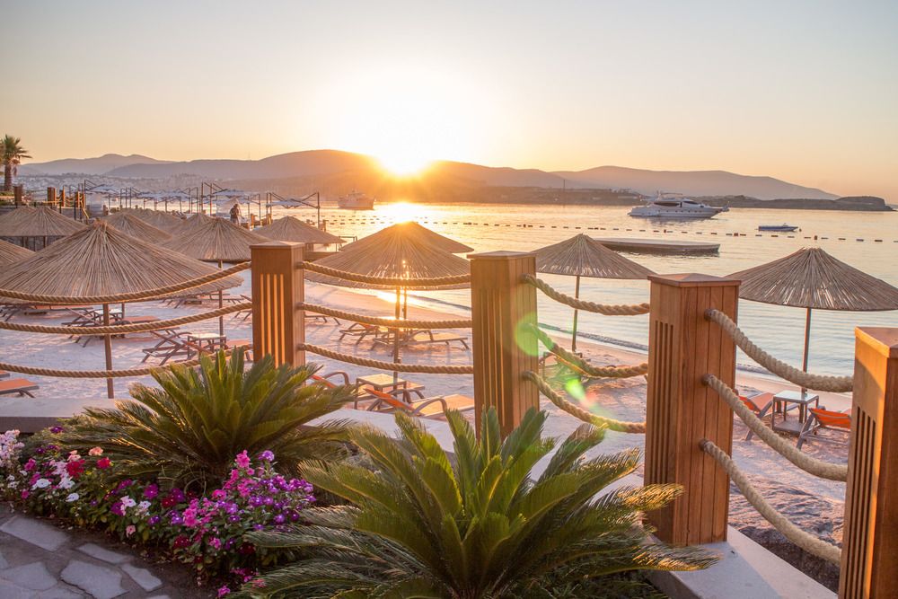 Caresse a Luxury Collection Resort & Spa фото 38