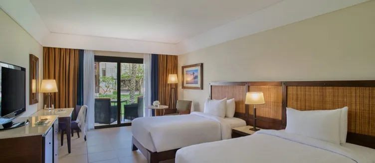Фото отеля Grand Rotana Resort & Spa