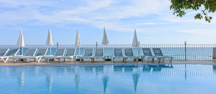 Фото отеля Floria Beach Hotel
