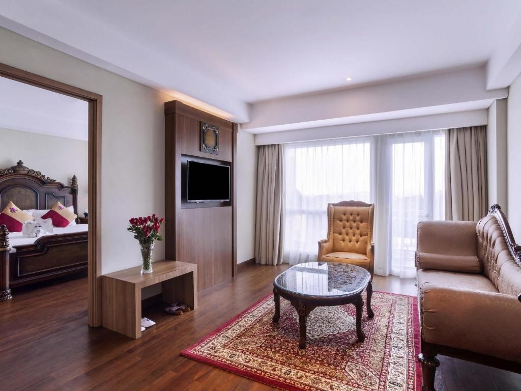 Grand Mercure Yogyakarta Adi Sucipto фото 25