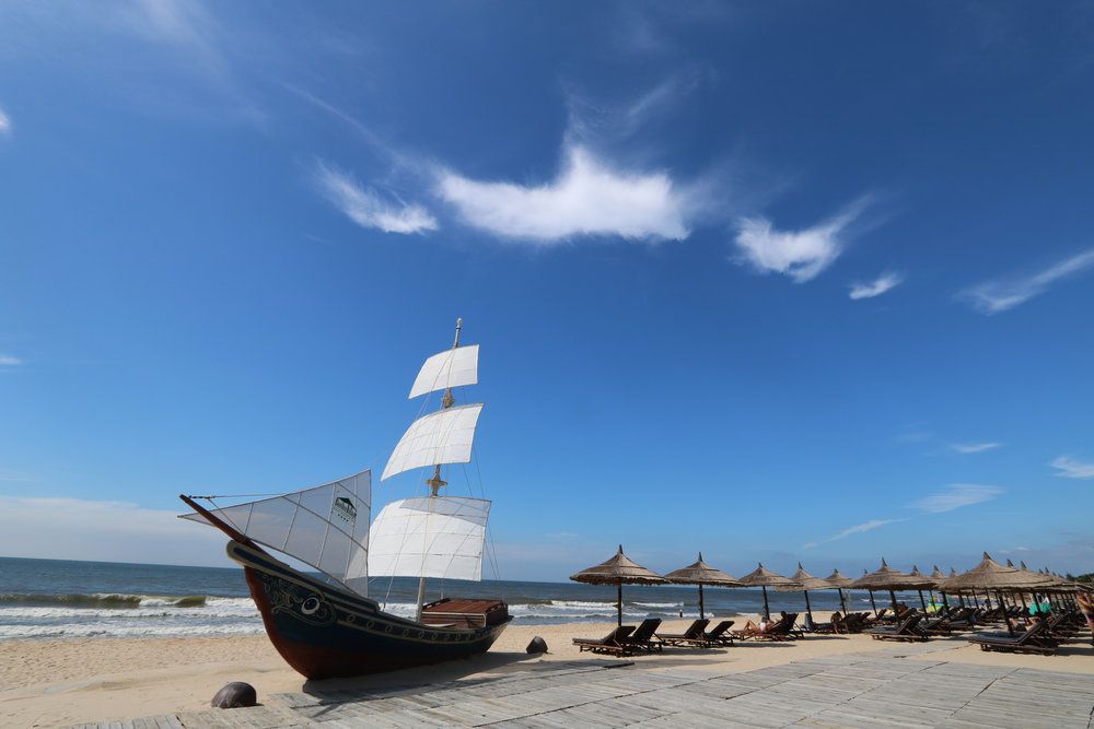 Bamboo Village Beach Resort & Spa фото 174