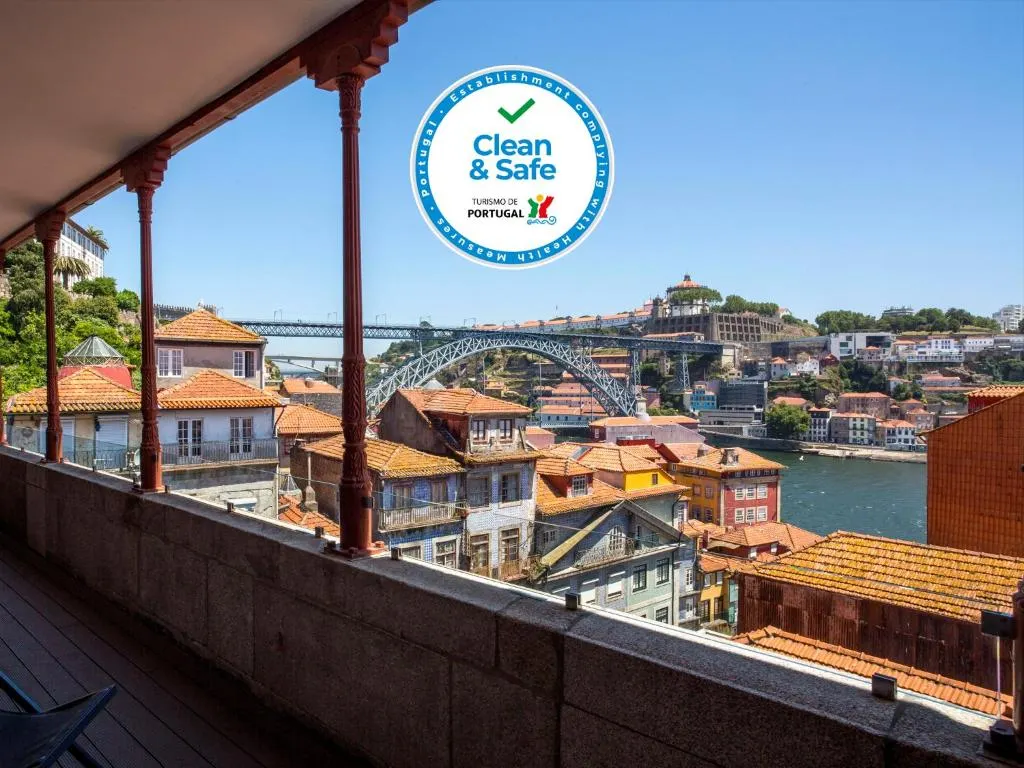 Hotel Carris Porto Ribeira фото 0