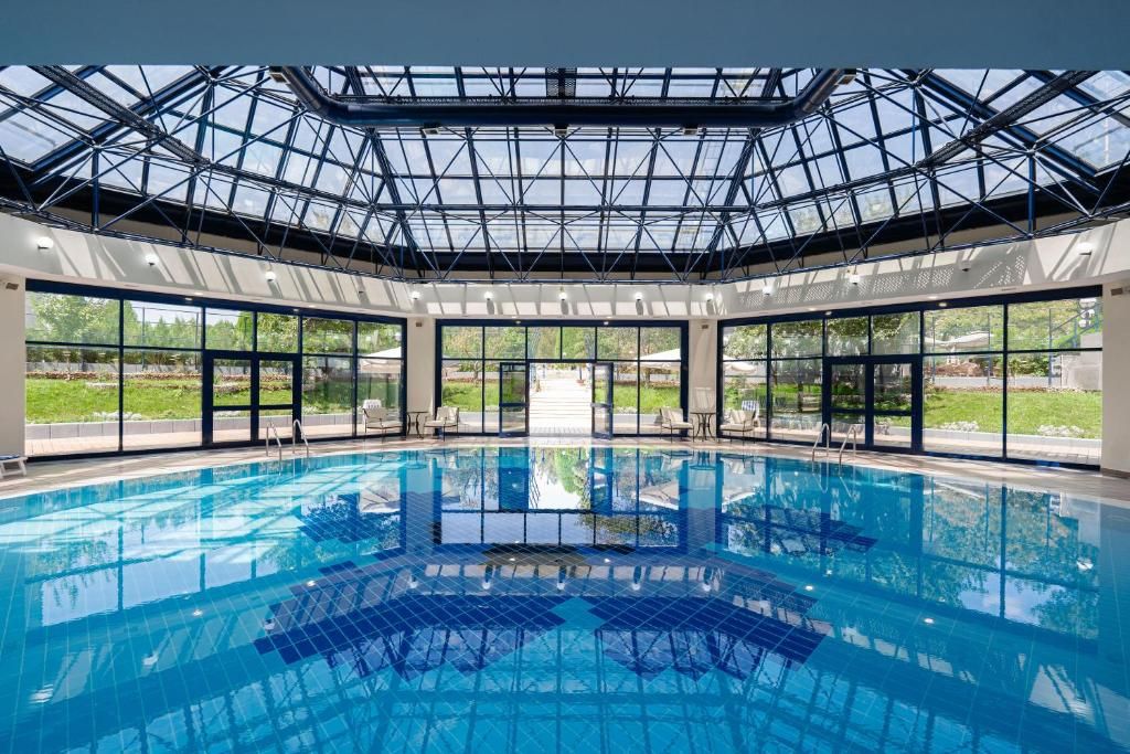 International Hotel Tashkent фото 6