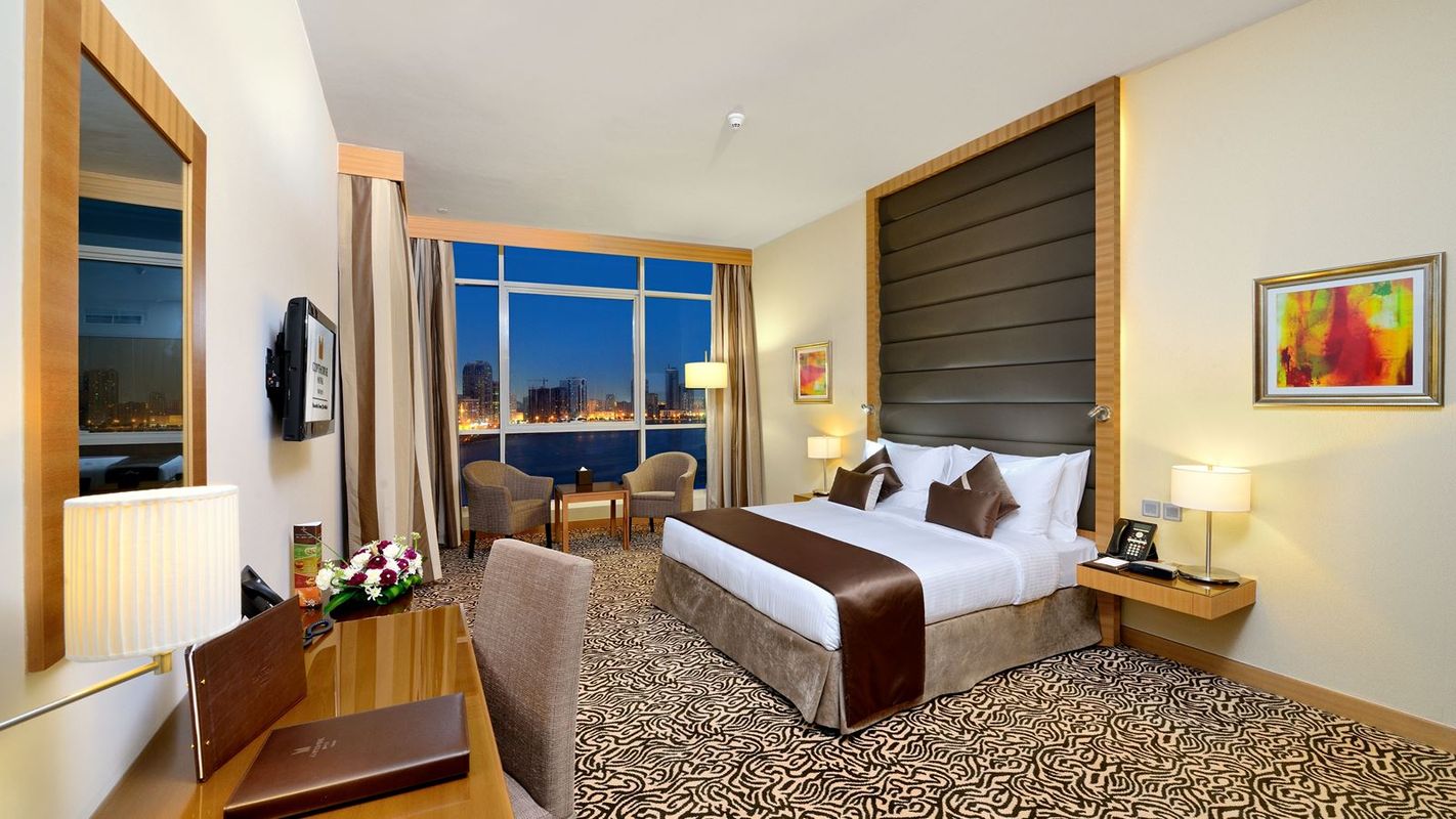 Copthorne Hotel Sharjah фото 2