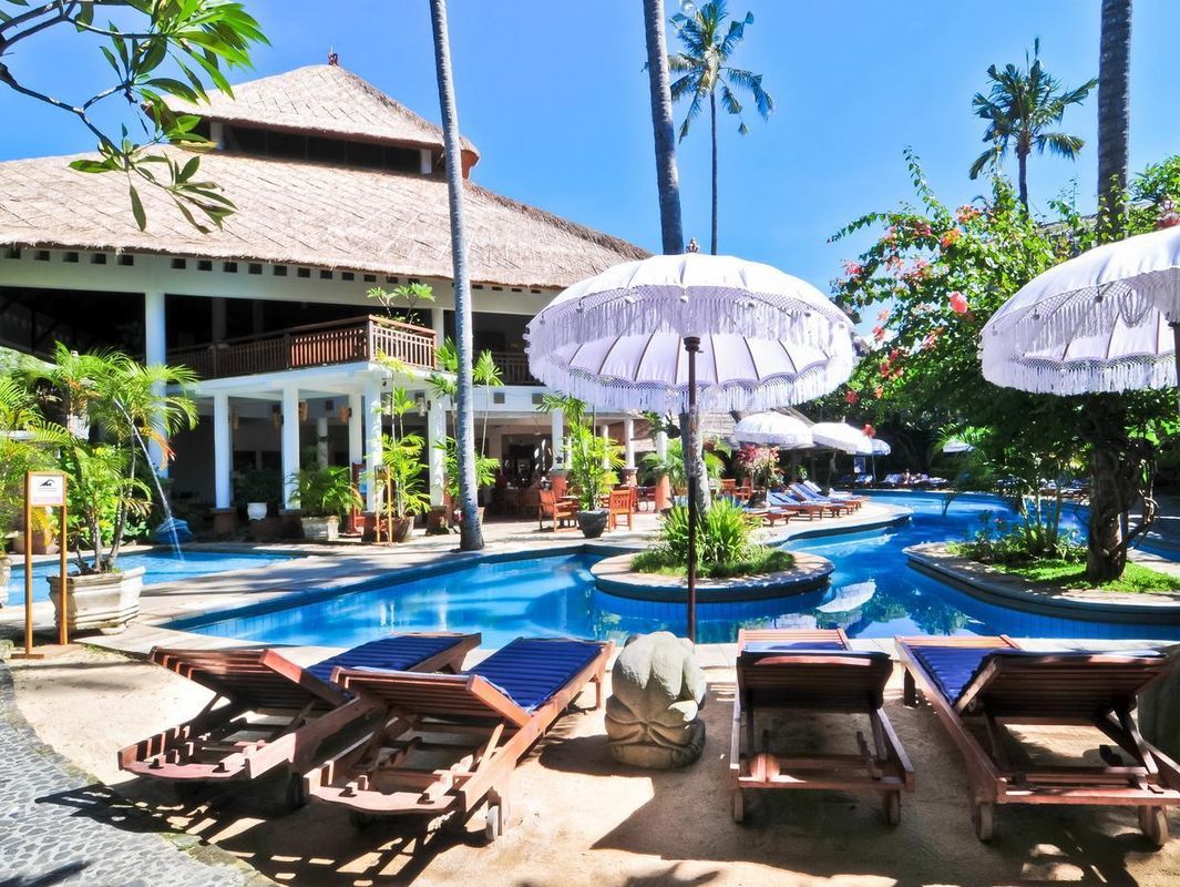 Sativa Sanur Cottages фото 15