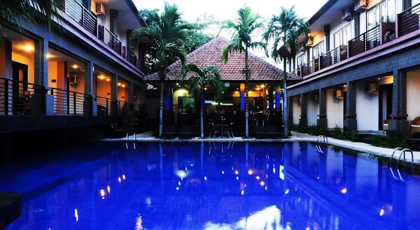 Taman Tirta Ayu Pool and Mansion фото 0