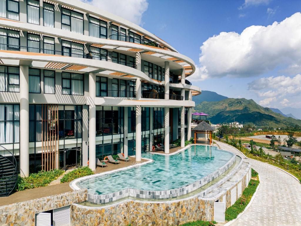 Lady Hill Sapa Resort фото 1