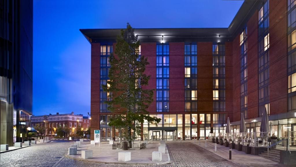 Hilton Garden Inn Birmingham Brindley Place фото 36
