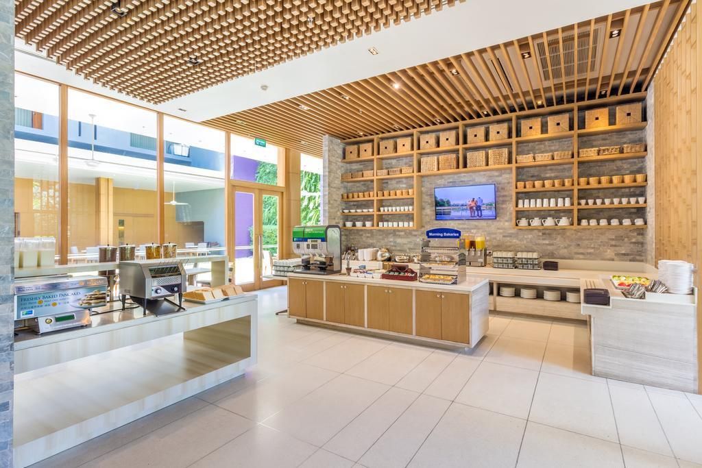 Holiday Inn Express Phuket Patong Beach Central фото 12