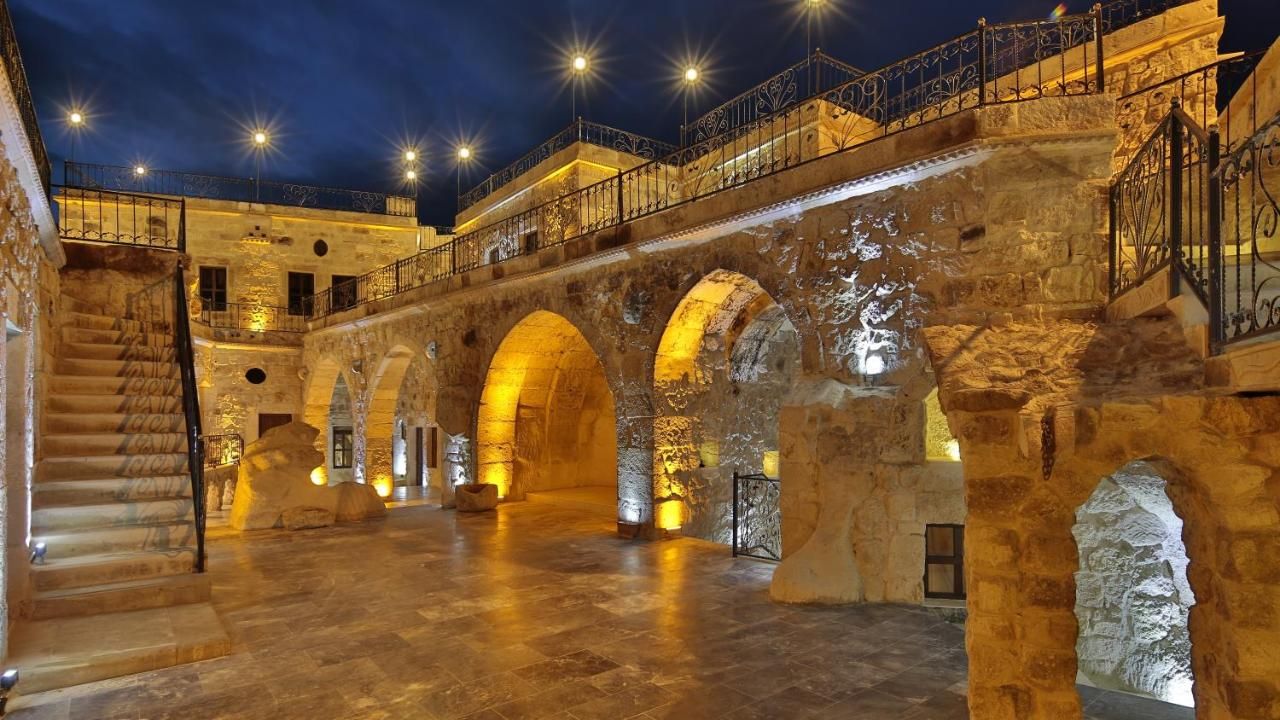Golden Cave Suites фото 15