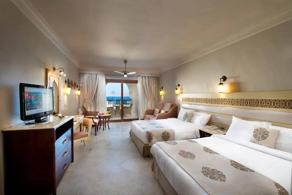 Sunrise Arabian Beach Resort - Grand Select фото 3
