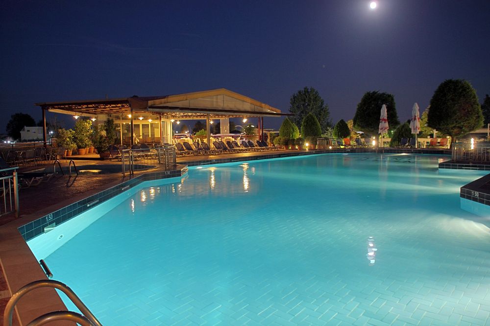Grand Platon Hotel фото 4