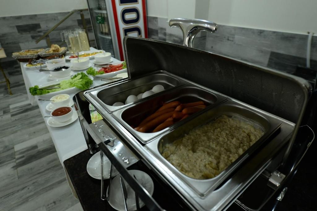 Hotel Aristocrat Batumi фото 6
