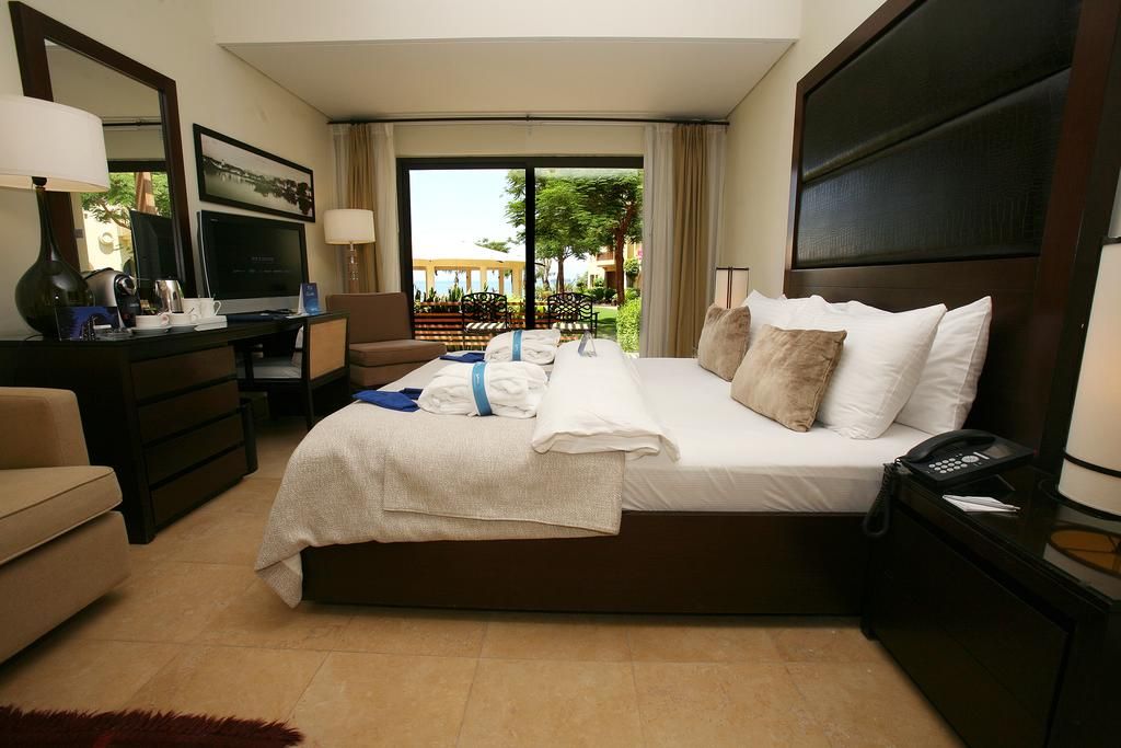 Grand Tala Bay Resort фото 26