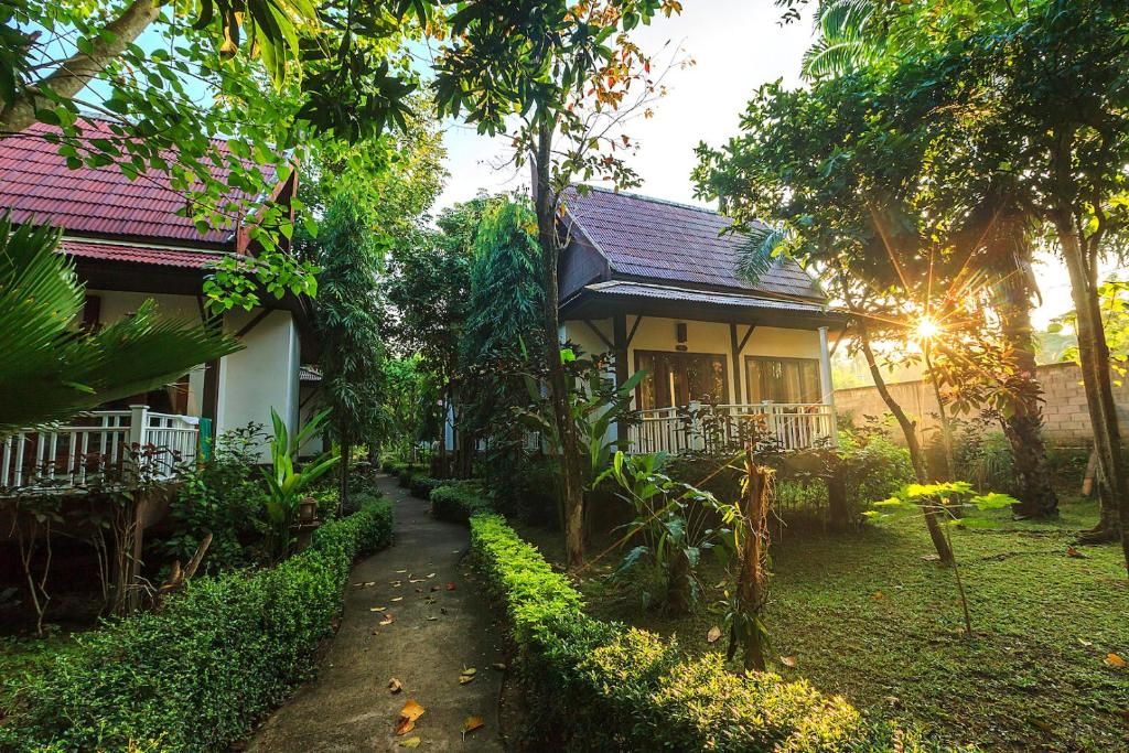 Lanta Klong Nin Beach Resort фото 45