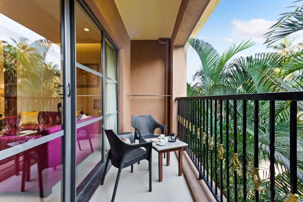 Seashell Suites and Villas фото 29