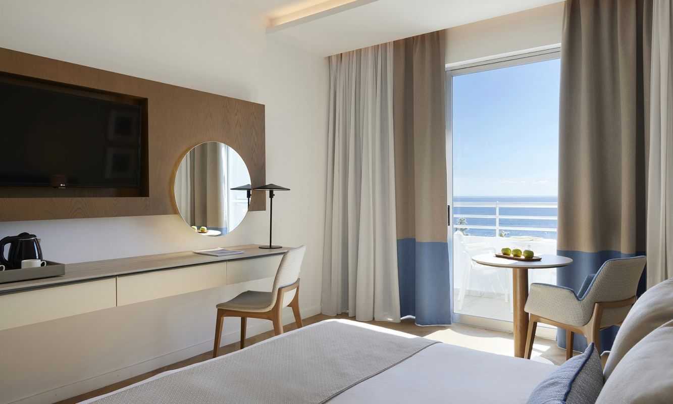 Mediterranean Beach фото 19