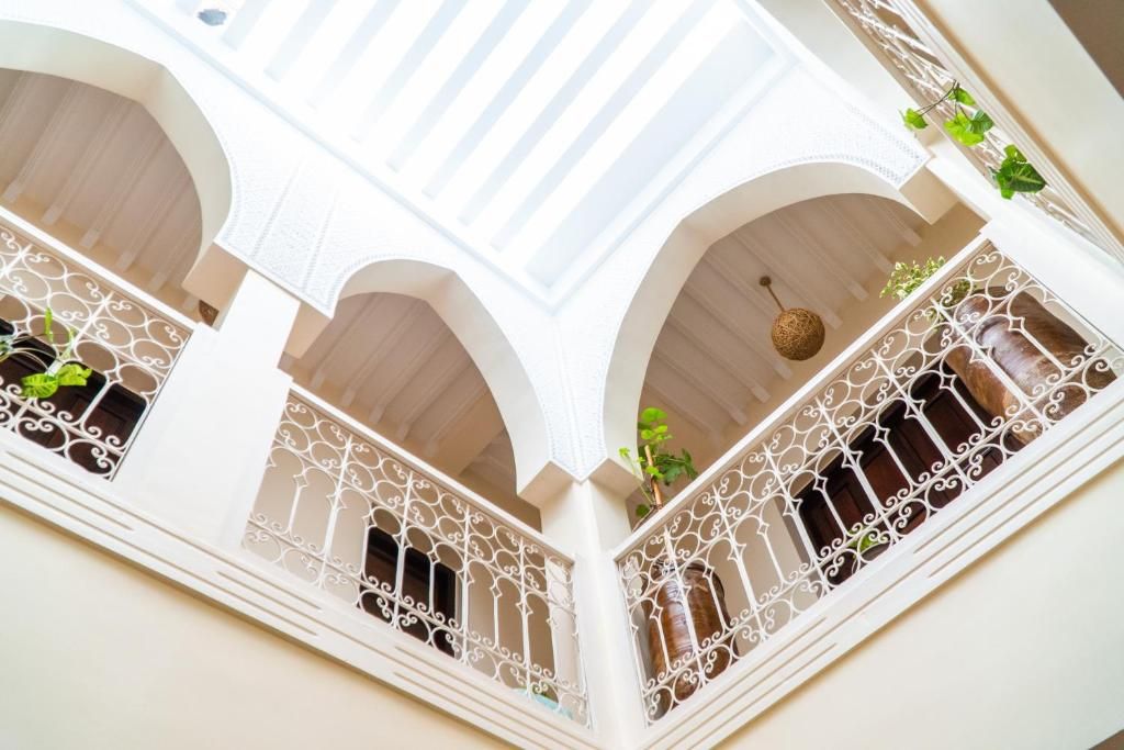 Riad Asmitou фото 24