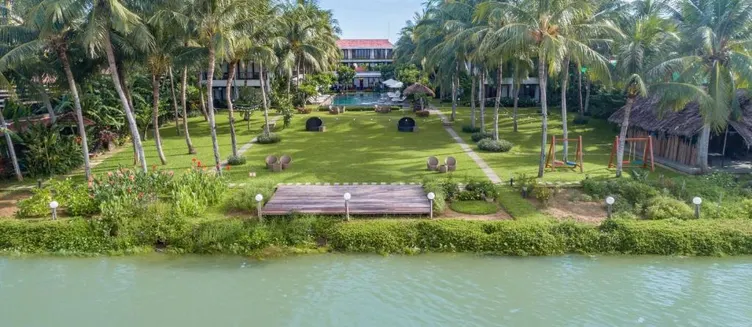 Фото отеля Emerald Hoi An Riverside Resort
