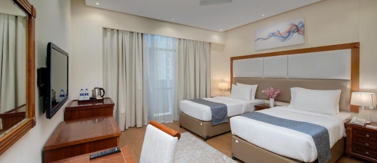 Фото отеля Vendome Plaza Hotel