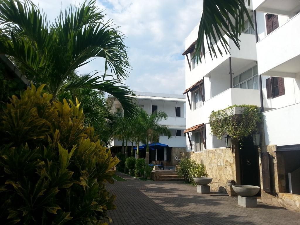 St. Lachlan Hotel & Suites фото 39