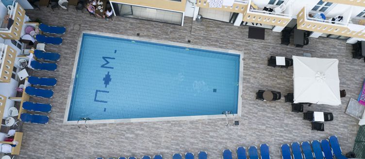 Фото отеля Pela Maria Hotel (Adults Only)