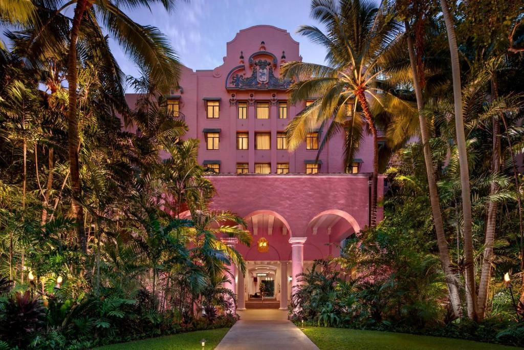 The Royal Hawaiian, A Luxury Collection Resort фото 62