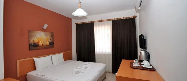 Фото отеля Lale Hotel