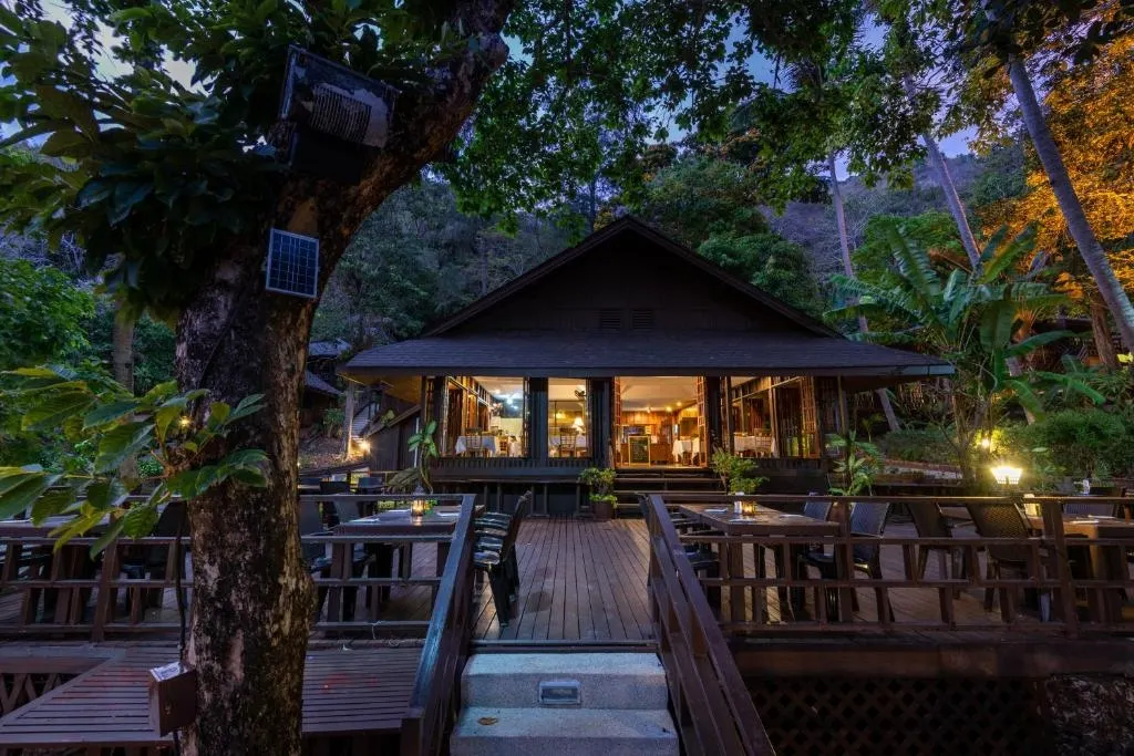 Baan Krating Phuket Resort фото 14