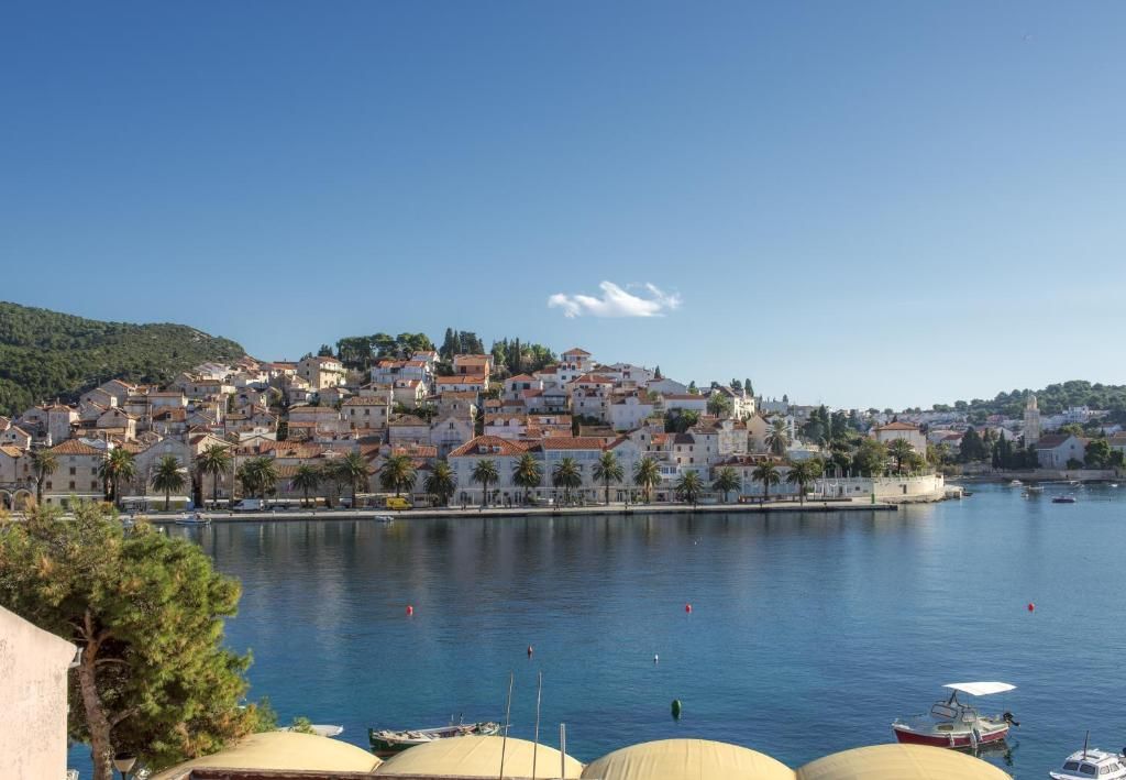 Delfin Hvar Harborcourt фото 19