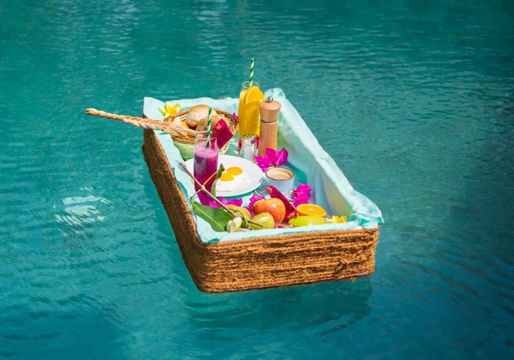 Island Luxury Boutique Hotel - Fulhadhoo фото 20