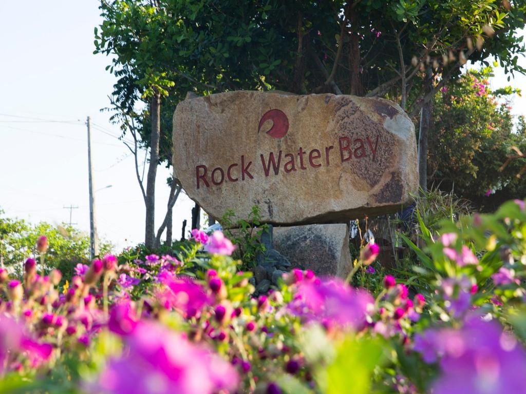 Rock Water Bay фото 62