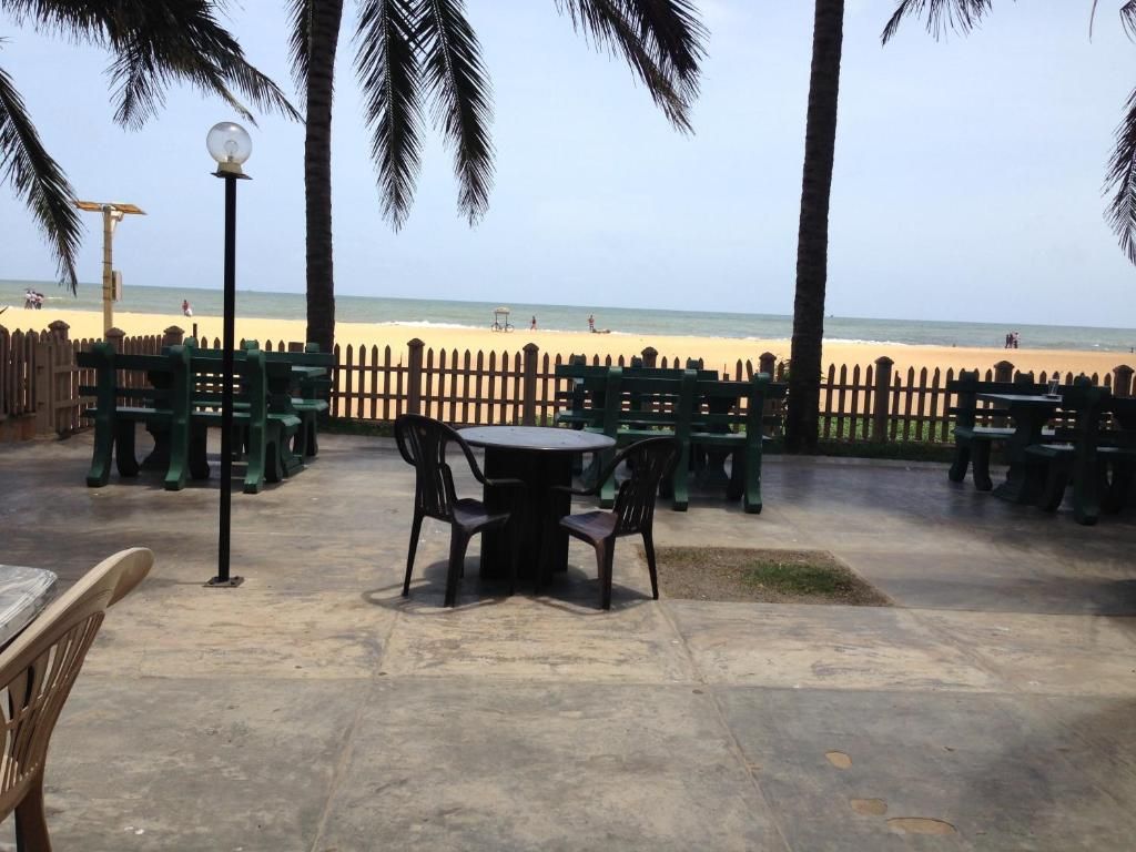 Oasis Beach Resort фото 23