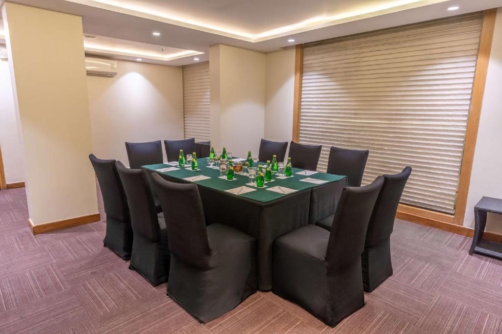 Park Inn by Radisson New Delhi Lajpat Nagar фото 18