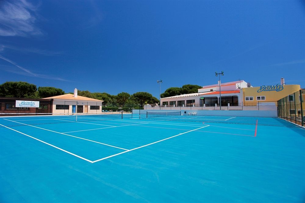Browns Sports And Leisure Club фото 44