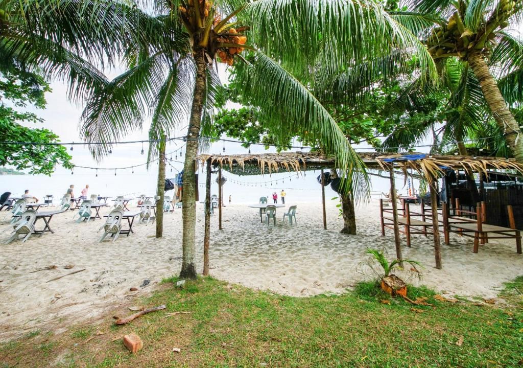 Rainbow Paradise Beach Resort фото 60