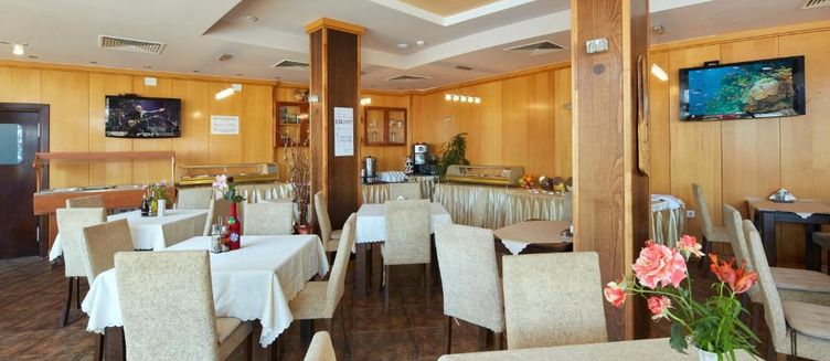 Фото отеля Briz Seabreeze Hotel