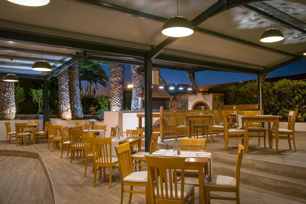 Malia Bay Beach Hotel & Bungalows фото 4