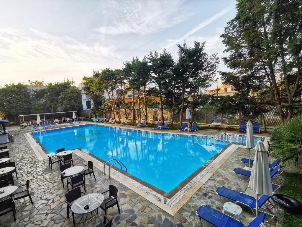CNic Hellinis Hotel фото 26