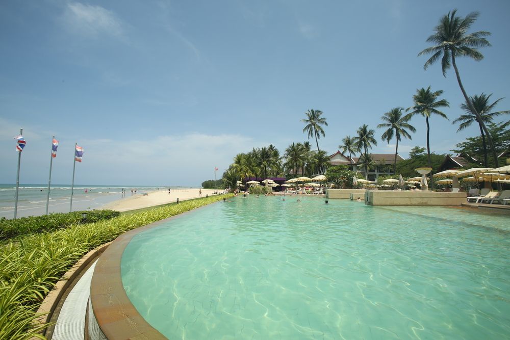 Apsara Beachfront Resort & Villa фото 70