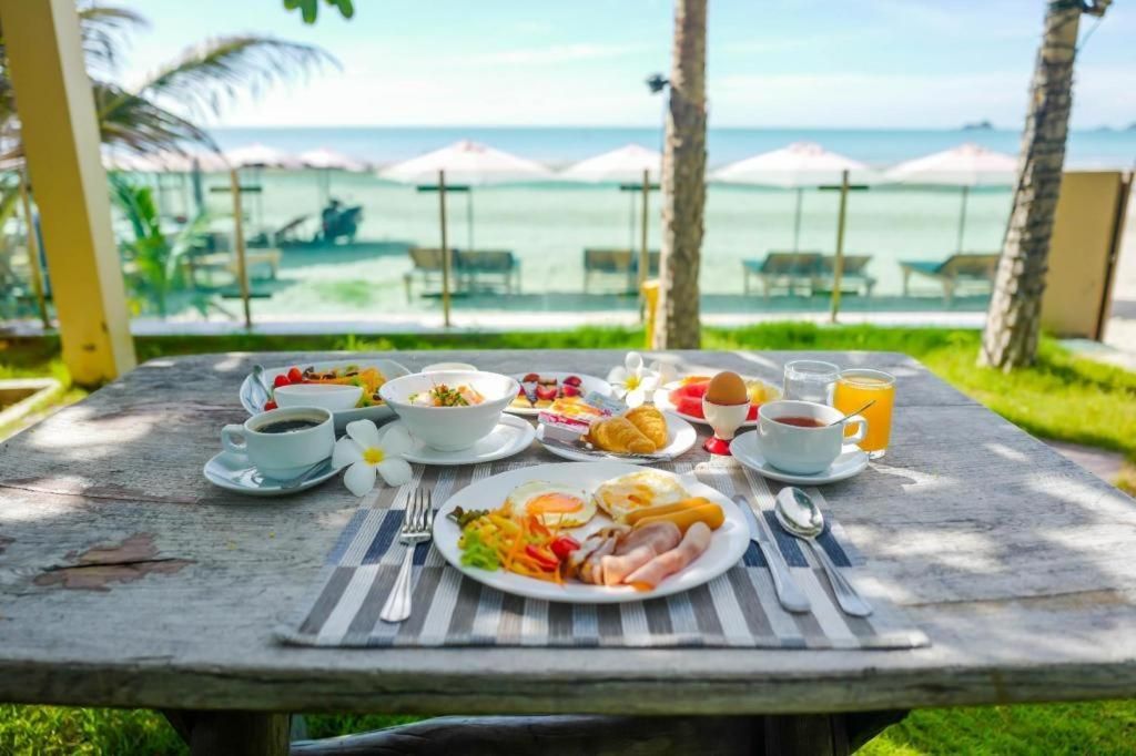 Blue Wave Hotel Hua Hin фото 22