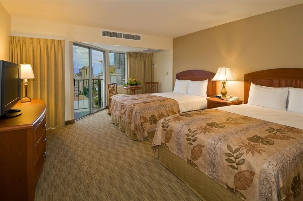 OHANA Waikiki Malia by Outrigger фото 27